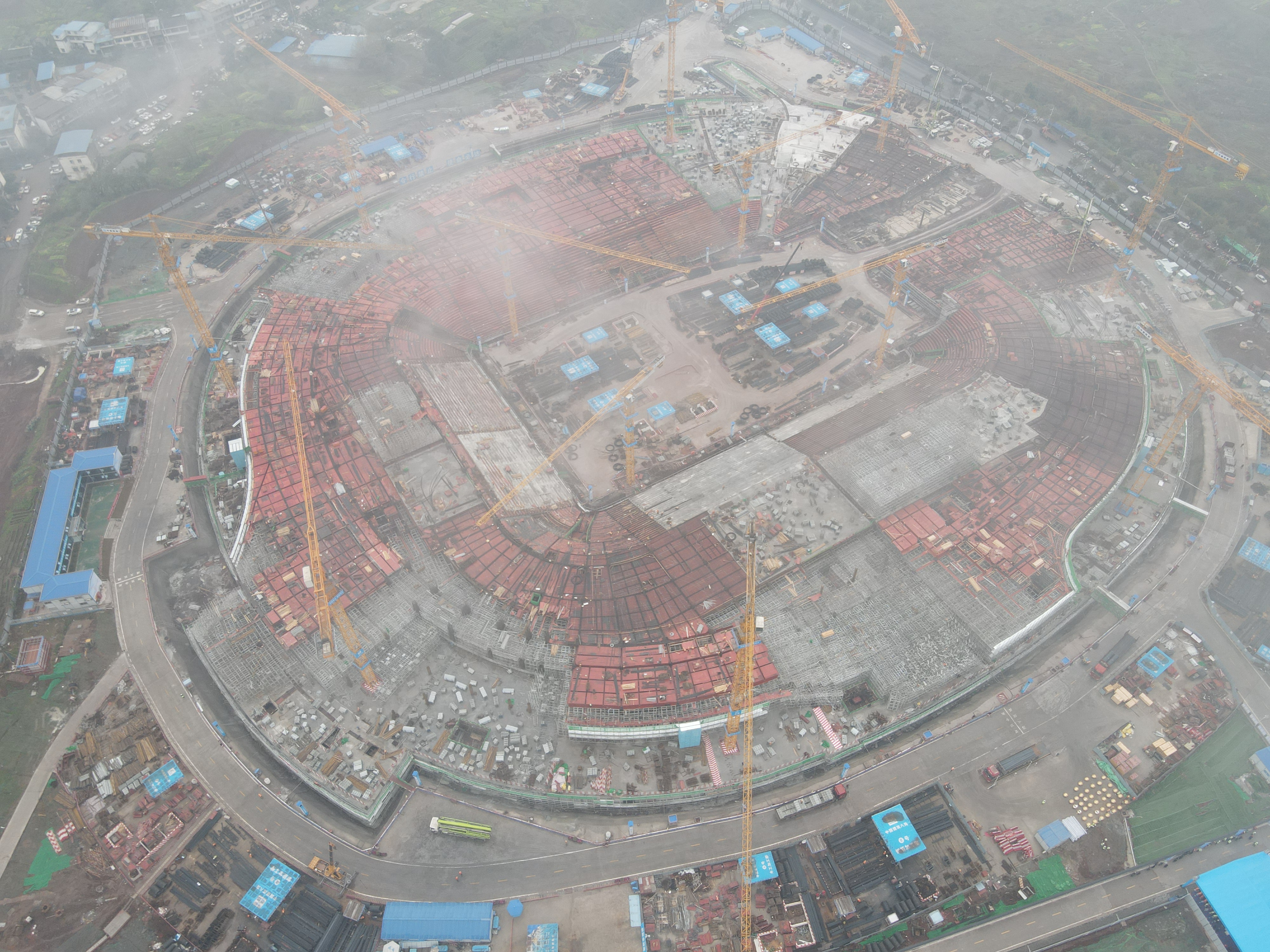 建设中的重庆龙兴足球场。中建八局供图 华龙网-新重庆客户端发