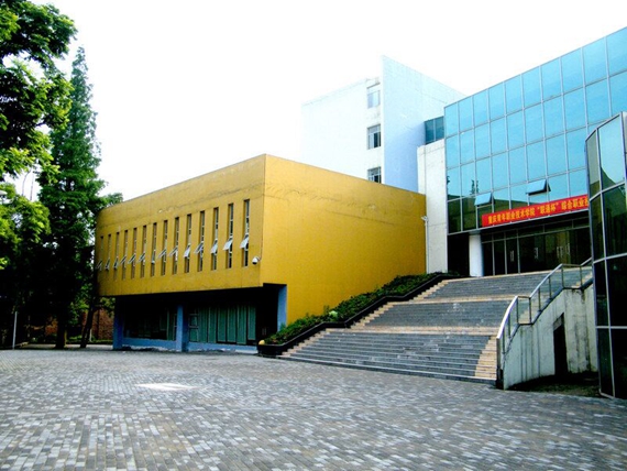 如何铺出另一条"求学路" 重庆青年职业技术学院2019高职单独招生帮你
