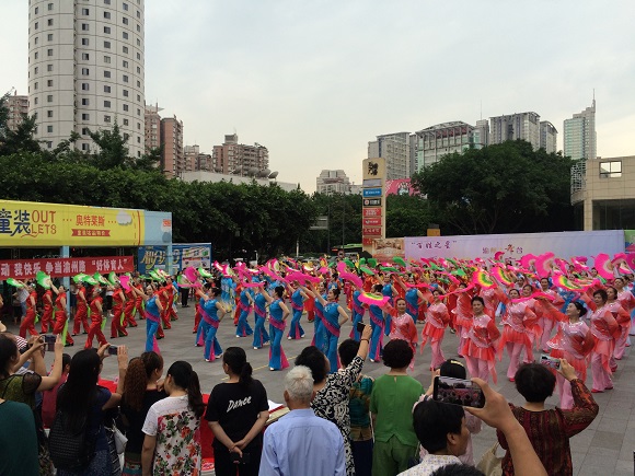 以"文"聚友 九龙坡渝州路街道让群众找到"诗与远方"-新重庆客户端