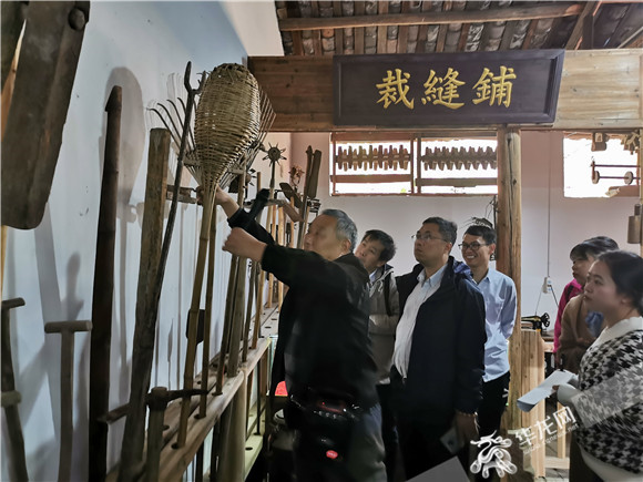 江西贵溪一对夫妻了不得在荒地上建起一座民俗博物馆