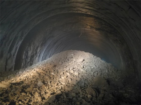 "鹅颈"不再卡脖 涪陵鹅颈关至涪陵西洞子通了