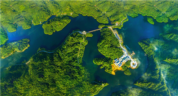 鸟瞰石柱太阳湖.石柱县文旅委供图 华龙网发